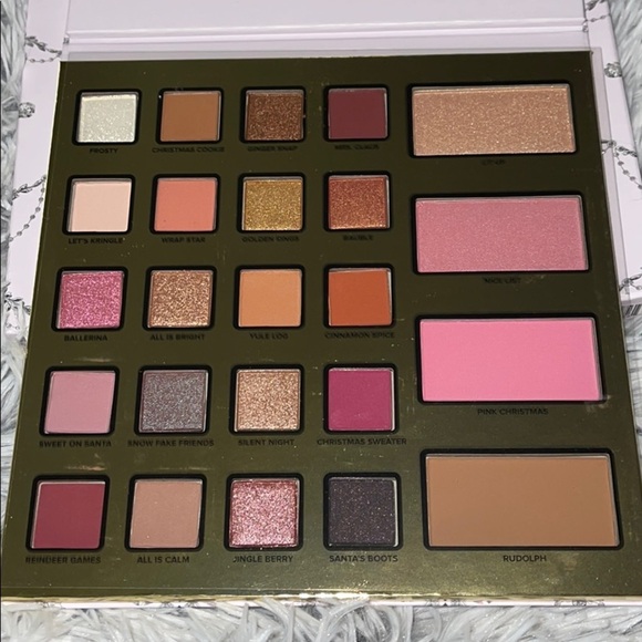 Too Faced Enchanted Forest collection Set - Picture 5 of 9